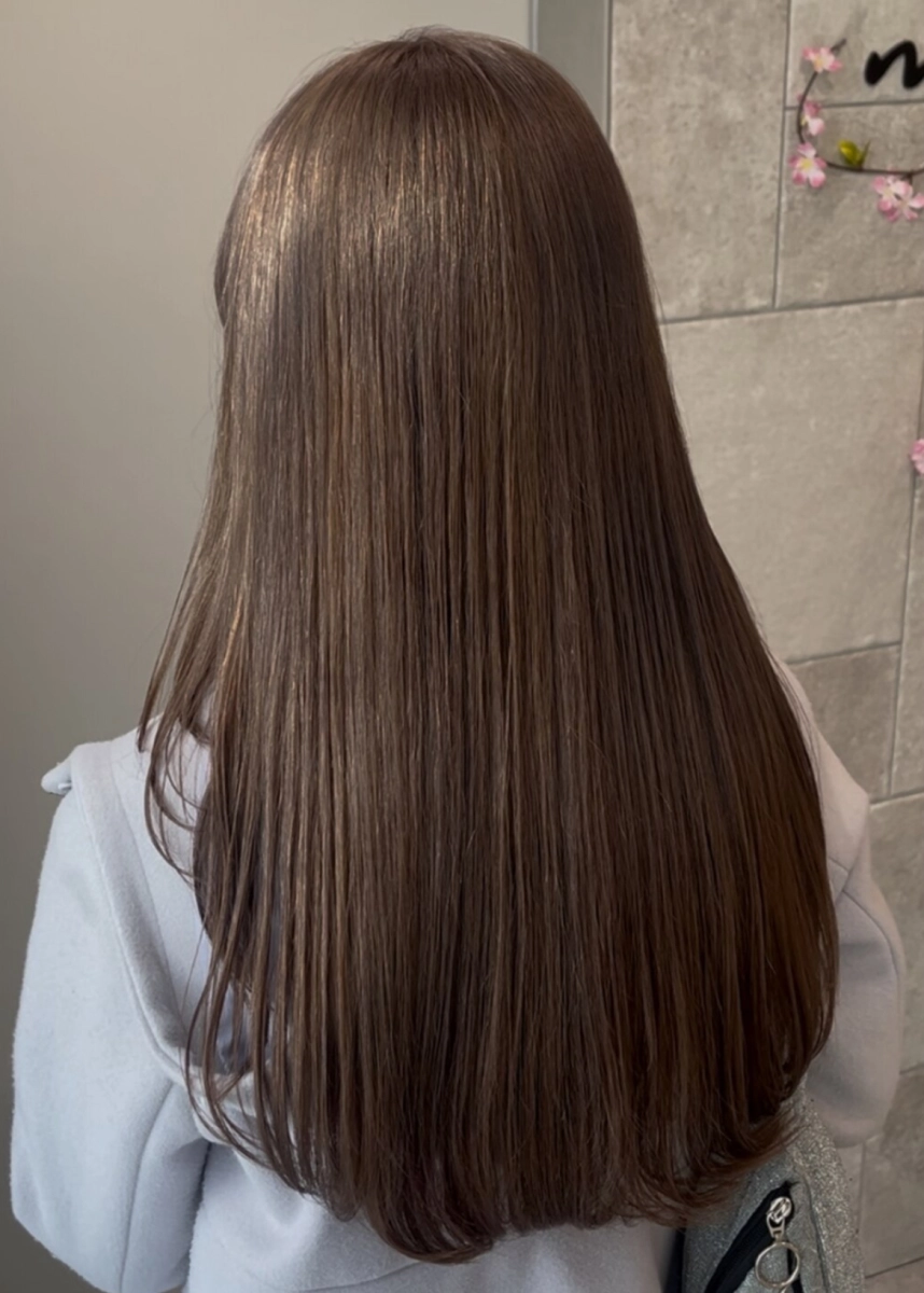 【モカグレージュ】