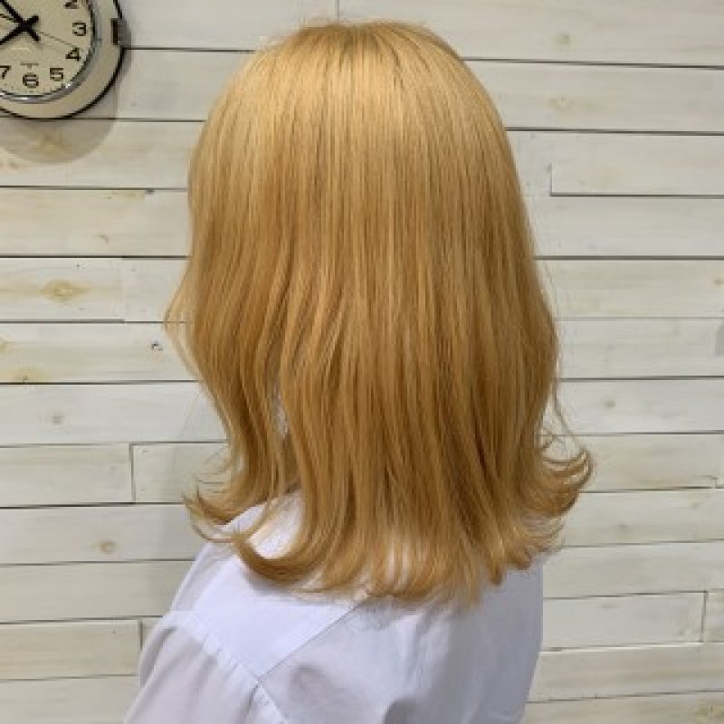 金髪ヘアー