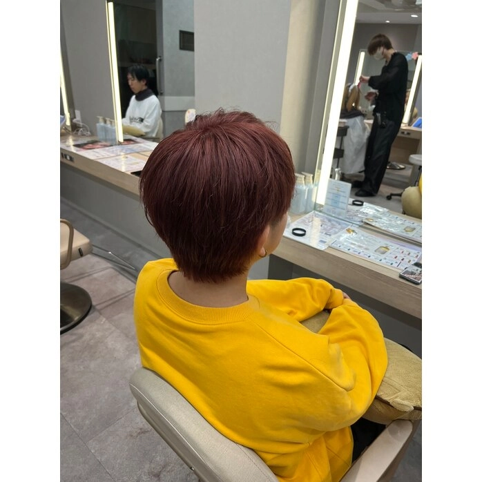 【ワインレッド】