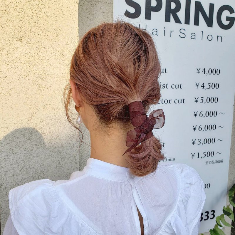 リボンヘアアレンジ