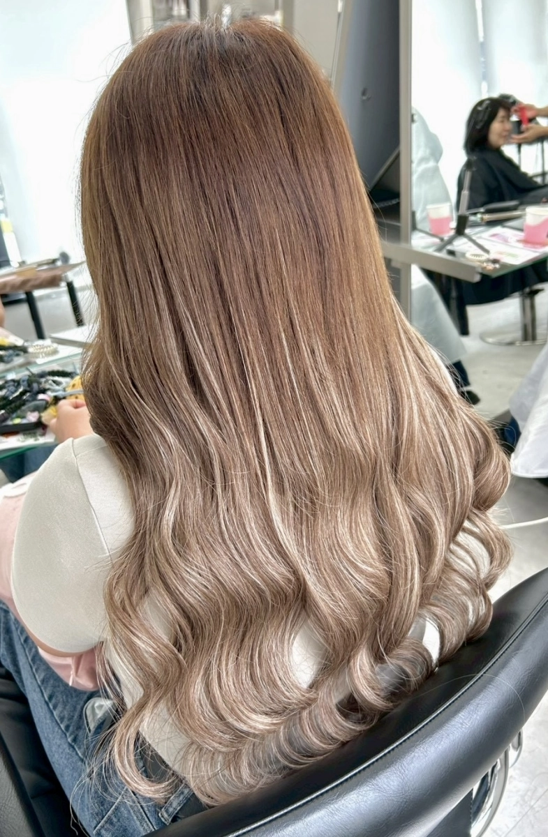 横浜駅近郊・徒歩5分♪ シールエクステンションで自然な長さ出し・韓国風ヘアなら、Style 横浜がおすすめ◎