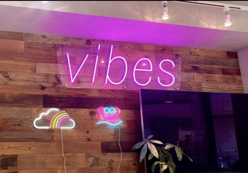 【vibes by kenje】