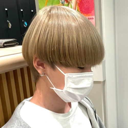 【自然なストレート】カット＋縮毛矯正(ブリーチ毛は要相談)(町田)