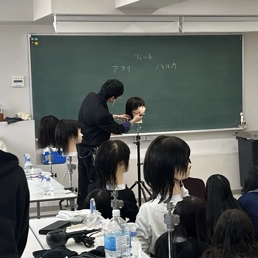 外部講師もしてます〇