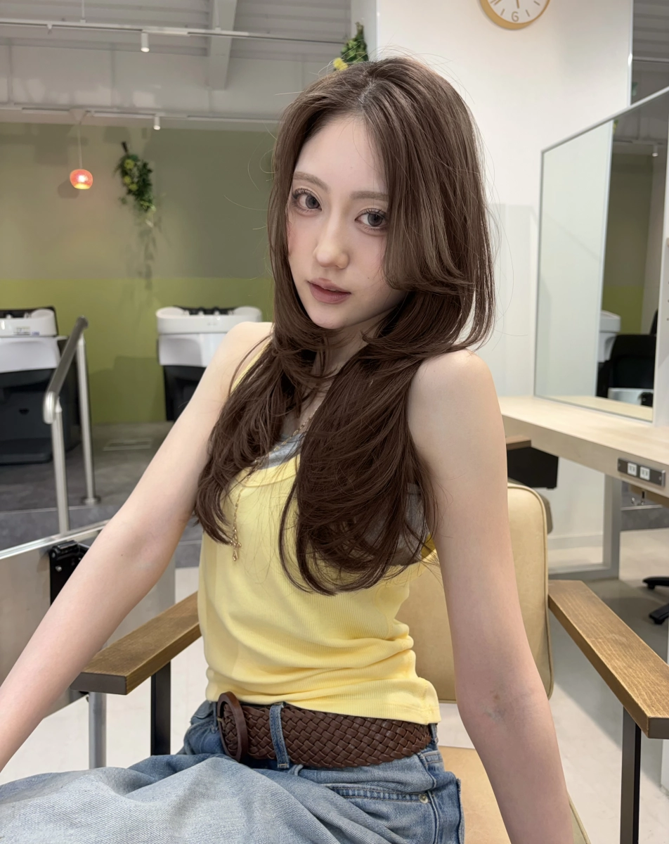 さらっとラフなのに、どこか目を惹く。 抜け感のあるレイヤーで、いつもの自分をアップデート