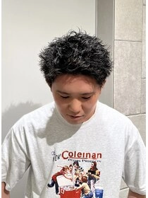 スパイキーショート無造作ピンパーマ刈り上げる