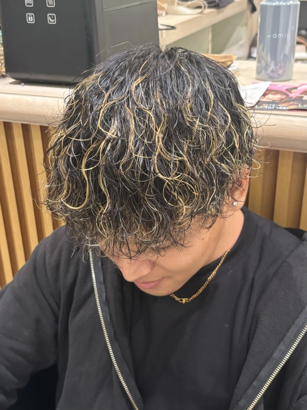 メッシュ波巻きパーマ