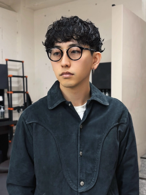 シャドウパーマ