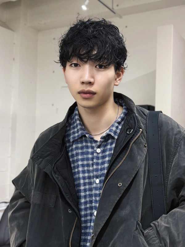 シャドウパーマ