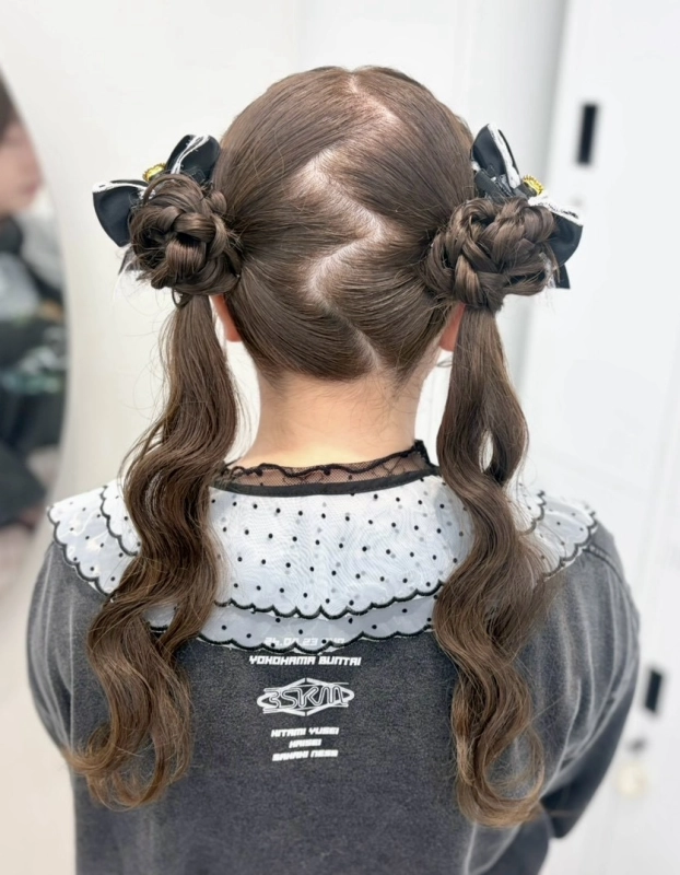 横浜駅徒歩5分♪推し活にもおすすめ♡ツインお団子×編み込みリボンヘアセット