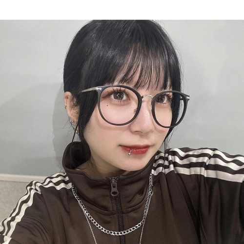小野 愛深